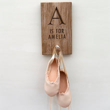 Load image into Gallery viewer, Contemporary Personalised Engraved Oak Shaker Peg