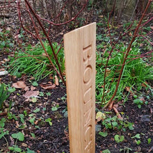 Load image into Gallery viewer, Engraved Oak Memorial Plaque