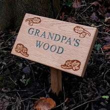 Load image into Gallery viewer, Personalised Engraved Oak Leaf Plaque with Stake